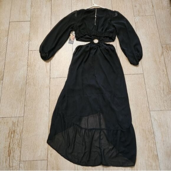 Blush Cutout Maxi Black Dress size Medium - Picture 7 of 14